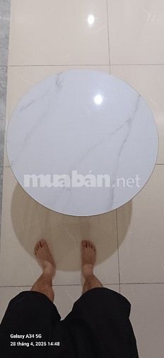 Bán bàn tròn mặt đá khung sắt nhẹ
