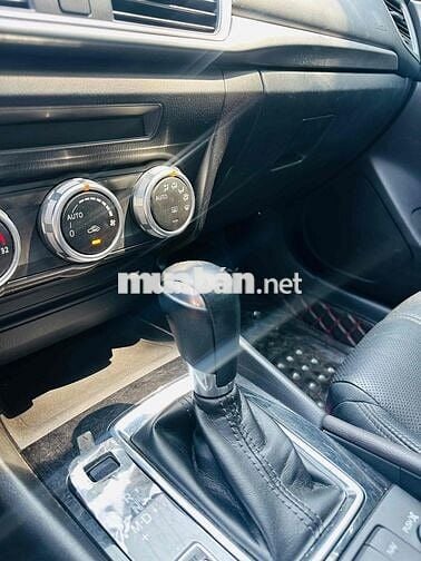 Mazda 3 2018 - 40000 km