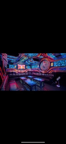 Sang nhượng quán Karaoke Năm Sao, nội thất và âm thanh mới lạ hiện đại