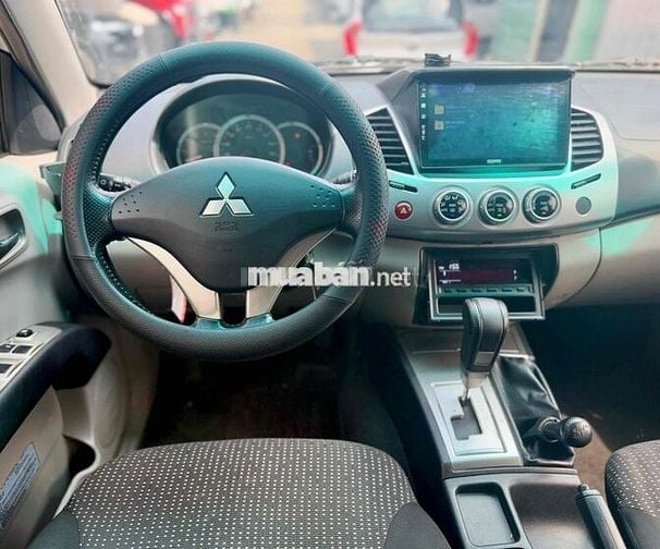 Triton 2.5GLS 4x4 6/2014 tự động, 2cầu nhập Thái.