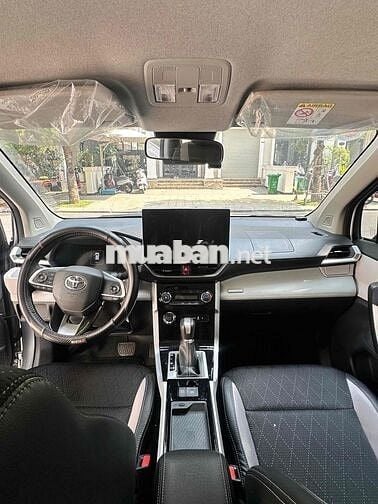 Toyota Veloz Cross 2024 - 8799 km