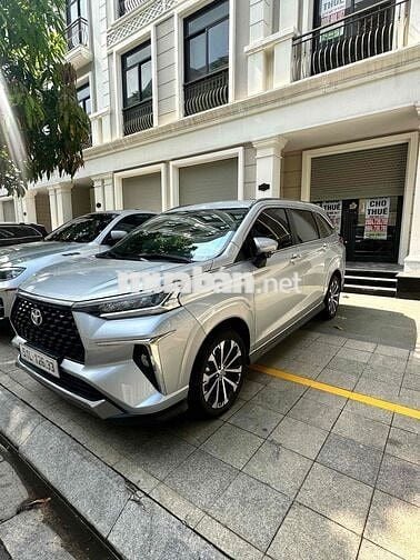 Toyota Veloz Cross 2024 - 8799 km