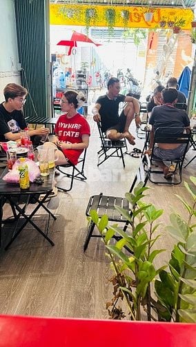 Sang nhượng quán caffe đang kd