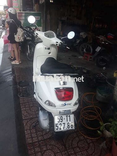 Đổi xe nên cần bán