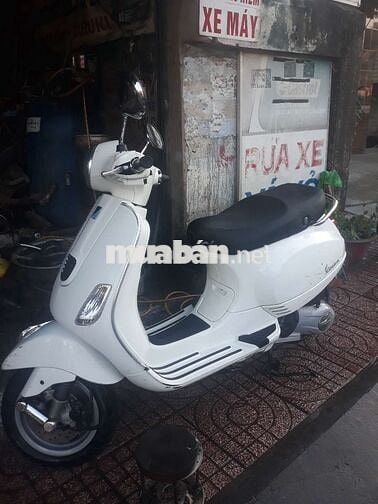Đổi xe nên cần bán