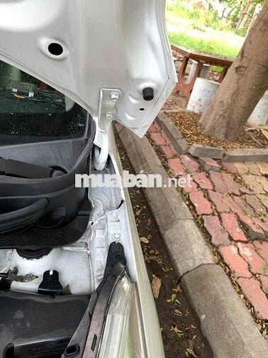 Hyundai Grand i10 2020 Sedan 1.2 MT Base - 90000 k