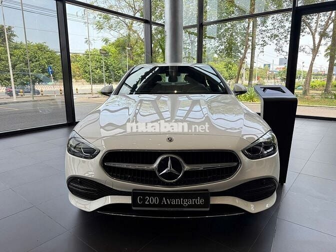 Mercedes Benz C200 Avantgarde V1 - Odo 21 km