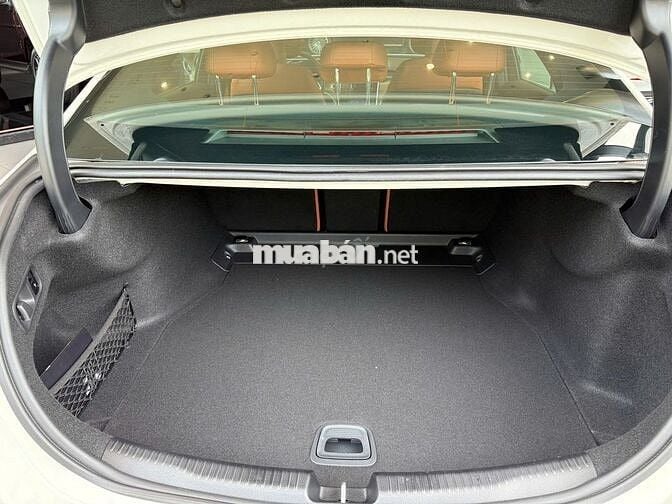 Mercedes Benz C200 Avantgarde V1 - Odo 21 km