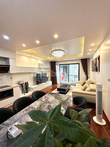 Nhà Đẹp Kinh Doanh, Đường Hoàng Mai 51/55m, 6  tầng, mt 4.3m, 18.6 tỷ