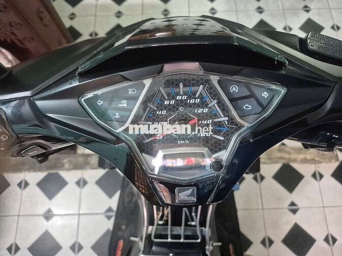 Honda Air Blade đỏ đen 2019 Bs TPHCM chính chủ