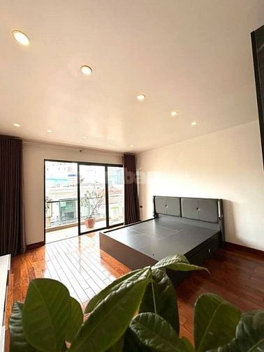 Nhà Đẹp Kinh Doanh, Đường Hoàng Mai 51/55m, 6  tầng, mt 4.3m, 18.6 tỷ