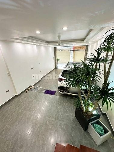 Nhà Đẹp Kinh Doanh, Đường Hoàng Mai 51/55m, 6  tầng, mt 4.3m, 18.6 tỷ