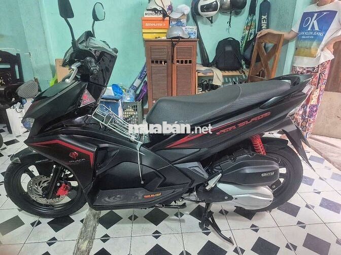 Honda Air Blade đỏ đen 2019 Bs TPHCM chính chủ