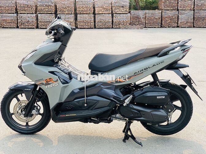 HONDA AIR BLADE 150 ABS FI XANH ĐÁ MỚI 99.9% 2023