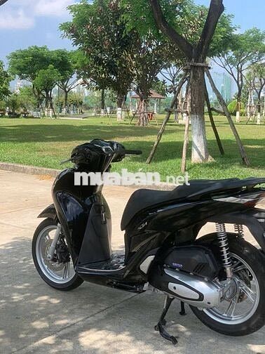 Honda sh 2024 500km như xe mới đen bóng