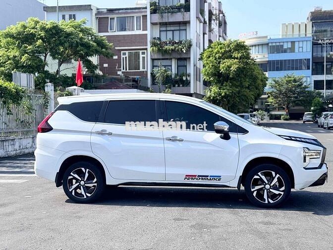 Mitsubishi Xpander Đklđ 1/2023 AT Premium