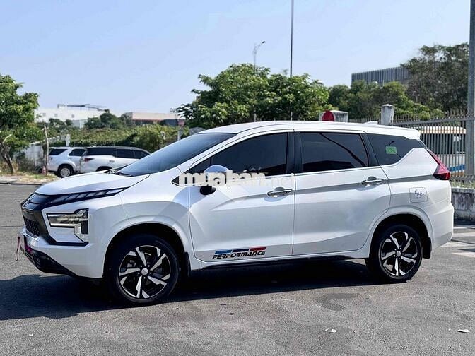 Mitsubishi Xpander Đklđ 1/2023 AT Premium