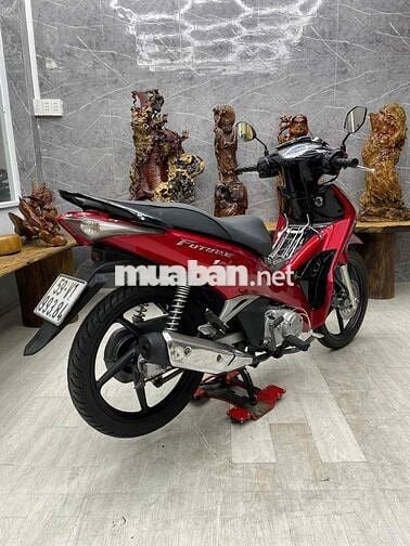 Future fi biển SG ngoại hình đẹp, máy bao khoẻ