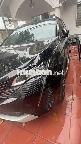 Cần bán xe 7 chỗ hiệu Peugeot 5008 mới 98%