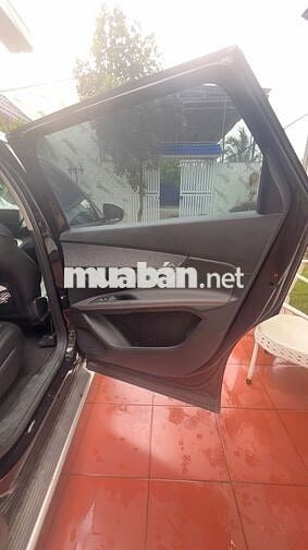 Cần bán xe 7 chỗ hiệu Peugeot 5008 mới 98%