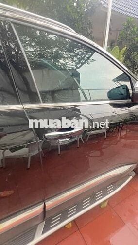 Cần bán xe 7 chỗ hiệu Peugeot 5008 mới 98%