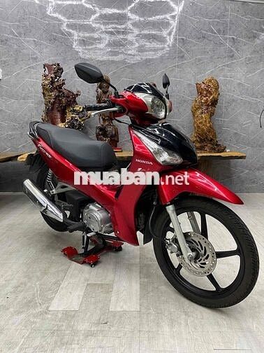 Future fi biển SG ngoại hình đẹp, máy bao khoẻ