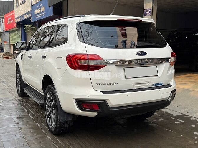FORD EVEREST bản 2.0 Bitubo TITANNIUM 4x2