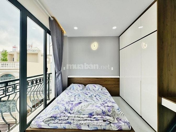 Chốt căn nhà đẹp 50.4m2 ngay Bến Vân Đồn, Quận 4. Giá: 2 Tỷ 650. SHR