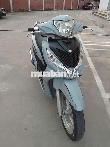 bán xe giống xe Sh.mua mới 45triệu.còn mới