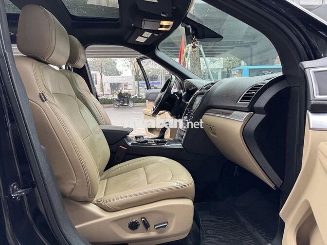 Ford Explorer 2017 2.3L Ecoboost Limited Siêu chất