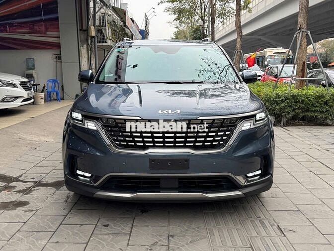 Kia Carnival 2022 Signature 2.2D 7 ghế chạy 5v Km