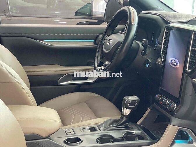 Ford Everest 2022 Titanium 2.0L 4x2 AT - XE LƯỚT