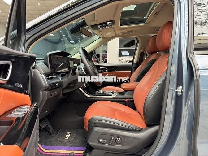 Kia Carnival 2022 Signature 2.2D 7 ghế chạy 5v Km