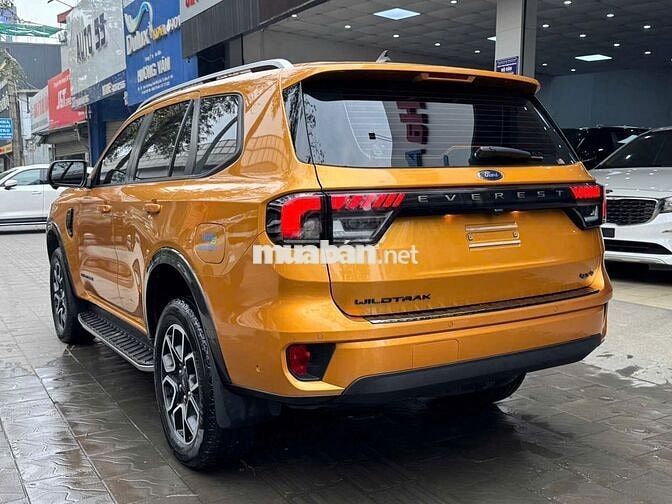 Ford Everest 2023 Wildtrak 2.0L 4x4 AT chạy 3v Km