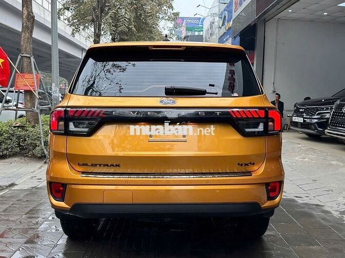 Ford Everest 2023 Wildtrak 2.0L 4x4 AT chạy 3v Km