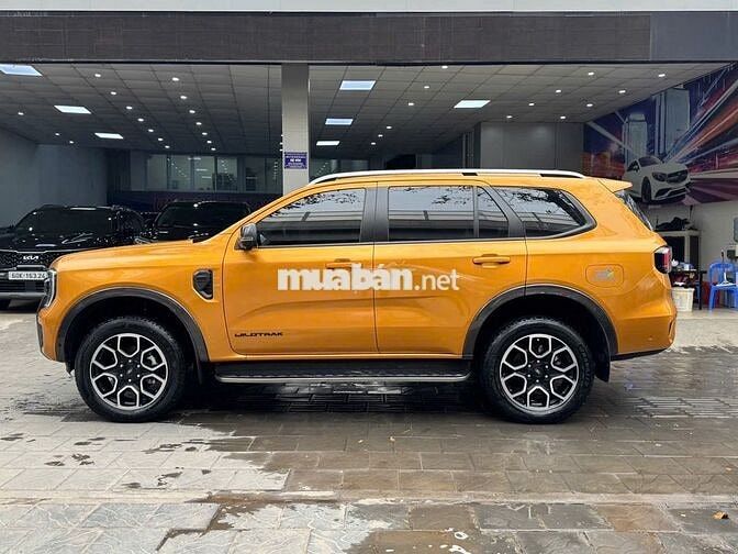 Ford Everest 2023 Wildtrak 2.0L 4x4 AT chạy 3v Km
