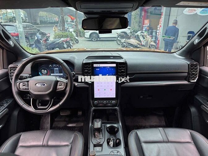 Ford Everest 2023 Wildtrak 2.0L 4x4 AT chạy 3v Km