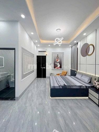 Nhà đẹp đầy đủ nội thất Hồ Thành Biên, Quận 8. Giá chỉ 2,110 tỷ