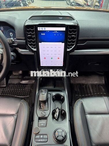 Ford Everest 2023 Wildtrak 2.0L 4x4 AT chạy 3v Km