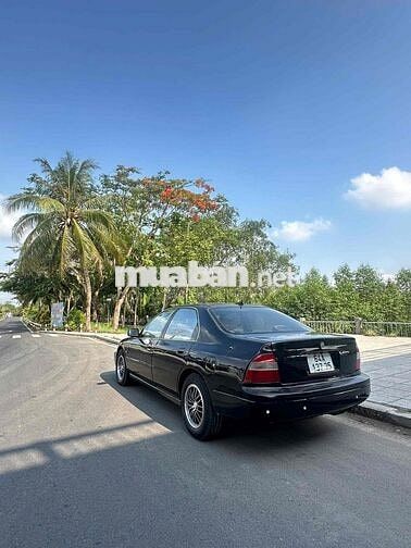 Honda Accord 1995 2.0 MT - 128000 km