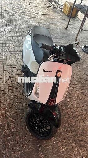 cần bán chiếc vespa sprint