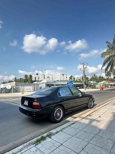 Honda Accord 1995 2.0 MT - 128000 km