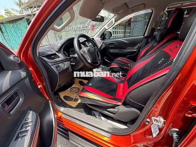 Mitsubishi Triton 2023 4x2 AT