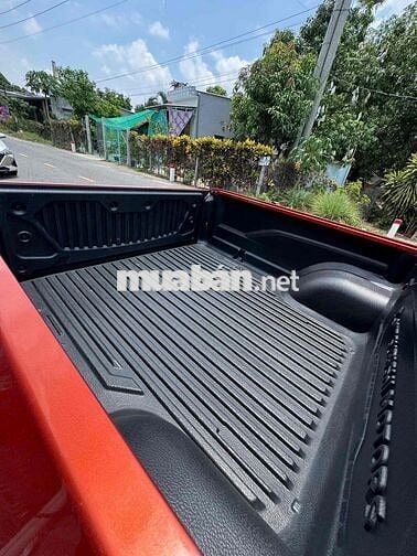 Mitsubishi Triton 2023 4x2 AT