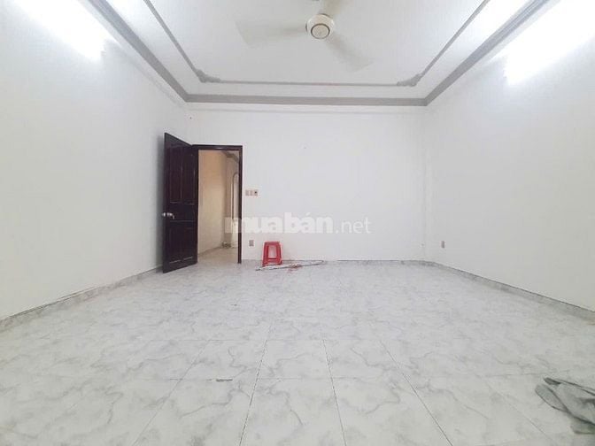  Cho Thuê Nhà Mặt Tiền 207a Nguyễn Mình Hoàng, Phường 12, Quận Tân Bìn