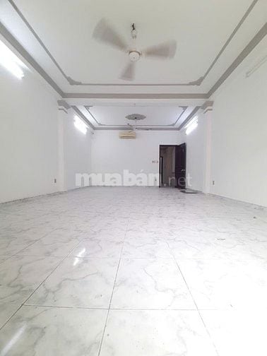  Cho Thuê Nhà Mặt Tiền 207a Nguyễn Mình Hoàng, Phường 12, Quận Tân Bìn