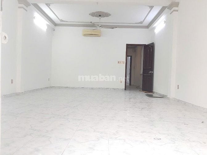  Cho Thuê Nhà Mặt Tiền 207a Nguyễn Mình Hoàng, Phường 12, Quận Tân Bìn