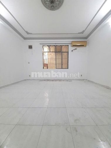  Cho Thuê Nhà Mặt Tiền 207a Nguyễn Mình Hoàng, Phường 12, Quận Tân Bìn