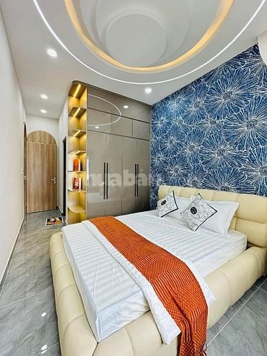 Bán nhà rộng 67m² Nguyễn Đình Chiểu P5 Quận 3. Giá 2 tỷ300 sổ riêng