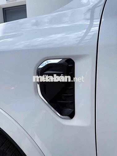 Ford Everest 2023 Titanium 2.0 AT 4x4